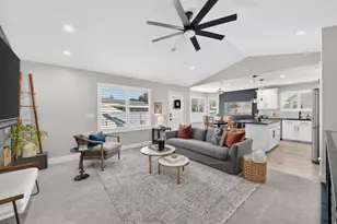 1031 S 1525 W, Syracuse, UT 84075 - Photo 8
