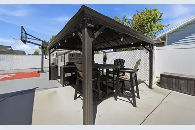 1031 S 1525 W, Syracuse, UT 84075 - Photo 58