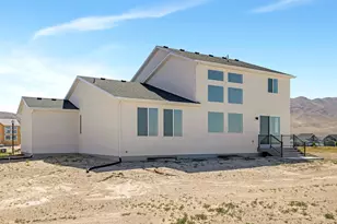 4875 N Topaz Dr, Eagle Mountain, UT 84005 - Photo 4
