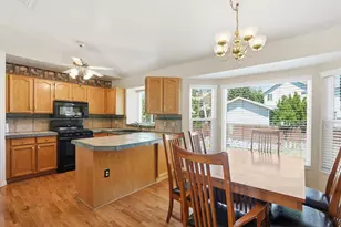 5656 W Sunkist Dr, Salt Lake City, UT 84118 - Photo 6