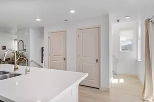 12996 S Cohab Canyon Ct, Riverton, UT 84096 - Photo 20