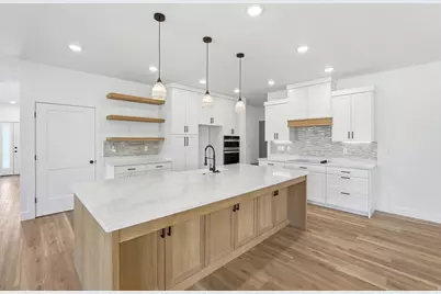 292 W 370 N, Smithfield, UT 84335 - Photo 8