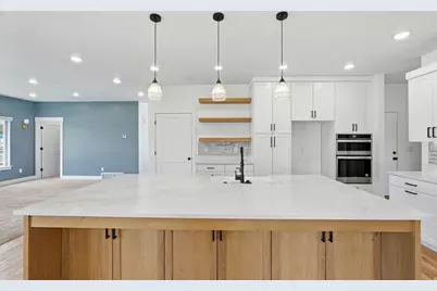 292 W 370 N, Smithfield, UT 84335 - Photo 6