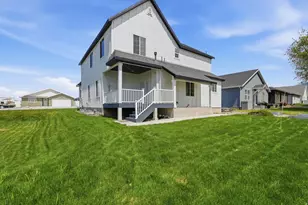 292 W 370 N, Smithfield, UT 84335 - Photo 4