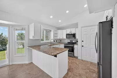 2289 N Sunset Dr, Lehi, UT 84043 - Photo 6