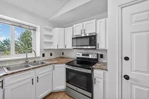 2289 N Sunset Dr, Lehi, UT 84043 - Photo 8