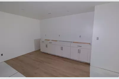 1112 E 50 N, Hyde Park, UT 84318 - Photo 18