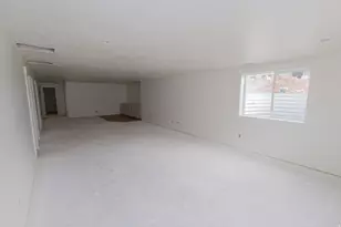 1112 E 50 N, Hyde Park, UT 84318 - Photo 20