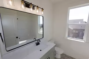 1112 E 50 N, Hyde Park, UT 84318 - Photo 32