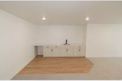 1112 E 50 N, Hyde Park, UT 84318 - Photo 42