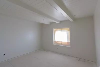 1112 E 50 N, Hyde Park, UT 84318 - Photo 4