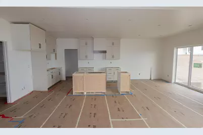 1112 E 50 N, Hyde Park, UT 84318 - Photo 6