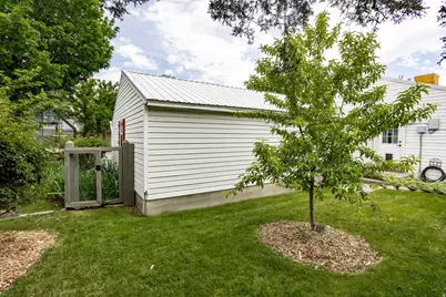 2212 E 4500 S, Salt Lake City, UT 84117 - Photo 32