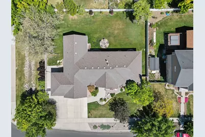 313 E Golden Pheasant Dr S, Draper, UT 84020 - Photo 54