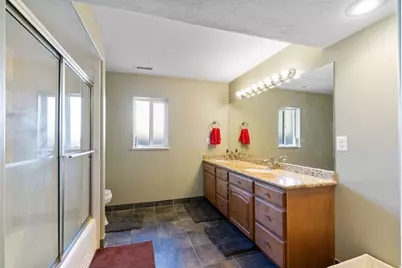 313 E Golden Pheasant Dr S, Draper, UT 84020 - Photo 40