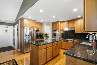 313 E Golden Pheasant Dr S, Draper, UT 84020 - Photo 14