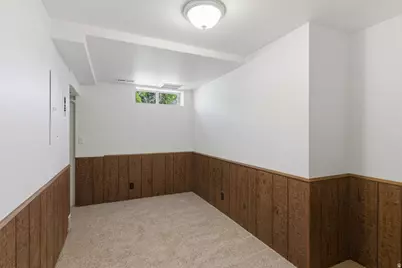 5466 Paulette Ave, West Valley, UT 84120 - Photo 24