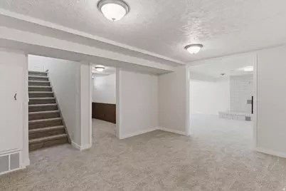 5466 Paulette Ave, West Valley, UT 84120 - Photo 18