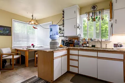 2212 E 4500 S, Salt Lake City, UT 84117 - Photo 8