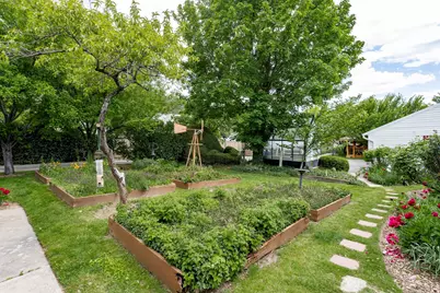 2212 E 4500 S, Salt Lake City, UT 84117 - Photo 2