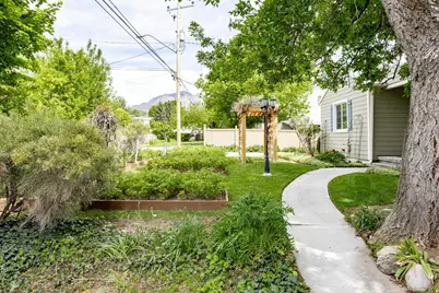 2212 E 4500 S, Salt Lake City, UT 84117 - Photo 22