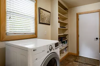 2212 E 4500 S, Salt Lake City, UT 84117 - Photo 56