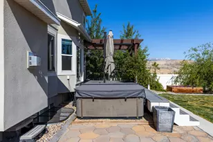 1683 W Packsaddle Circle, Bluffdale, UT 84065 - Photo 46
