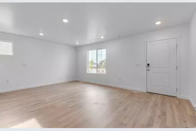 1897 E Corriente Dr #1176, Salem, UT 84653 - Photo 4