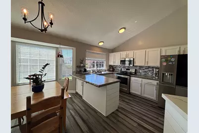 8316 S Rams Horn Dr #313, West Jordan, UT 84088 - Photo 6