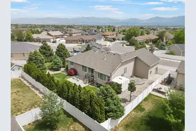6682 S Townley St, West Jordan, UT 84081 - Photo 32