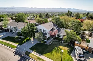 11848 S Cedar Ridge Rd, Sandy, UT 84094 - Photo 2