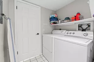 11848 S Cedar Ridge Rd, Sandy, UT 84094 - Photo 16