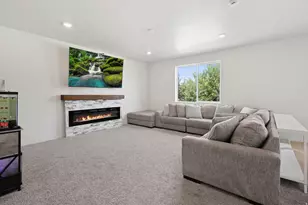 240 W 1320 N, Tooele, UT 84074 - Photo 10