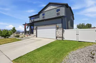 240 W 1320 N, Tooele, UT 84074 - Photo 72