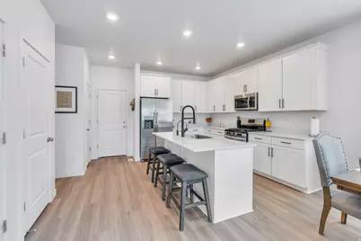 948 W Purpledisk Ct, Saratoga Springs, UT 84045 - Photo 4