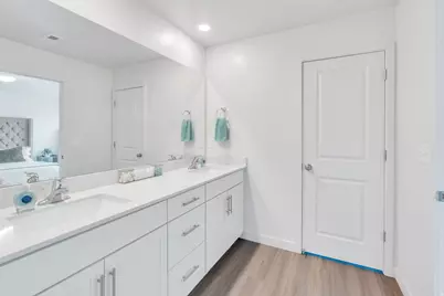 948 W Purpledisk Ct, Saratoga Springs, UT 84045 - Photo 12