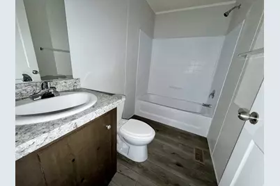 425 N Esquire Pkwy #36, Castle Dale, UT 84513 - Photo 4