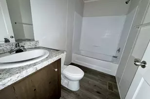 425 N Esquire Parkway, Castle Dale, UT 84513 - Photo 4