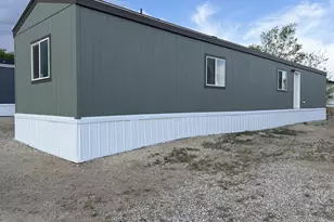 425 N Esquire Parkway, Castle Dale, UT 84513 - Photo 10