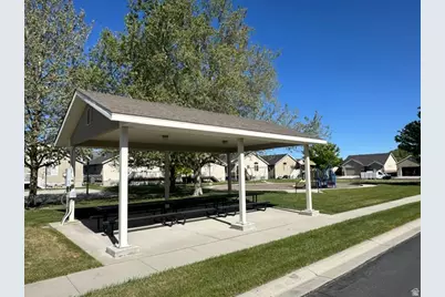 1563 W Turtle Dove Ln, West Jordan, UT 84088 - Photo 8