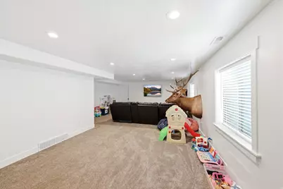 165 W 700 N, Nephi, UT 84648 - Photo 12