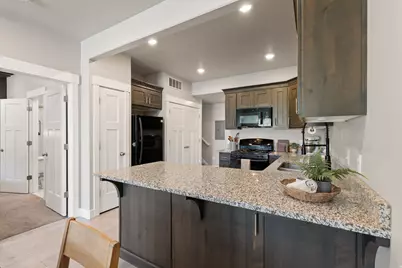 5232 W Miller Crossing Dr, Herriman, UT 84096 - Photo 6