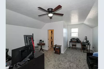 8124 S Macks Inn Cir, West Jordan, UT 84081 - Photo 20