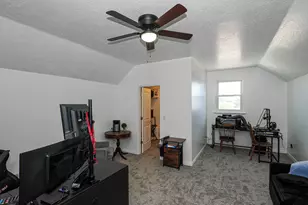8124 S Macks Inn Circle, West Jordan, UT 84081 - Photo 20