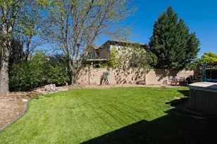 8124 S Macks Inn Circle, West Jordan, UT 84081 - Photo 10