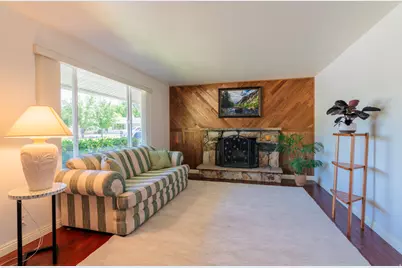 322 E Lane Cir, Sandy, UT 84070 - Photo 6