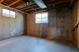 322 E Ln Circle, Sandy, UT 84070 - Photo 28