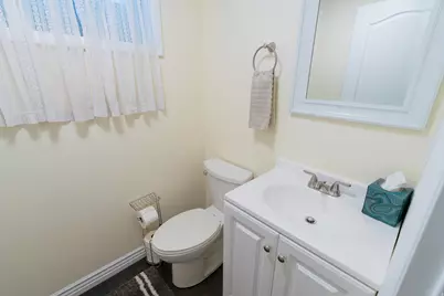322 E Lane Cir, Sandy, UT 84070 - Photo 26