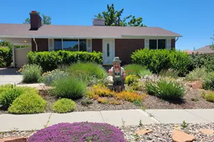 322 E Ln Circle, Sandy, UT 84070 - Photo 1