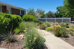 322 E Ln Circle, Sandy, UT 84070 - Photo 2